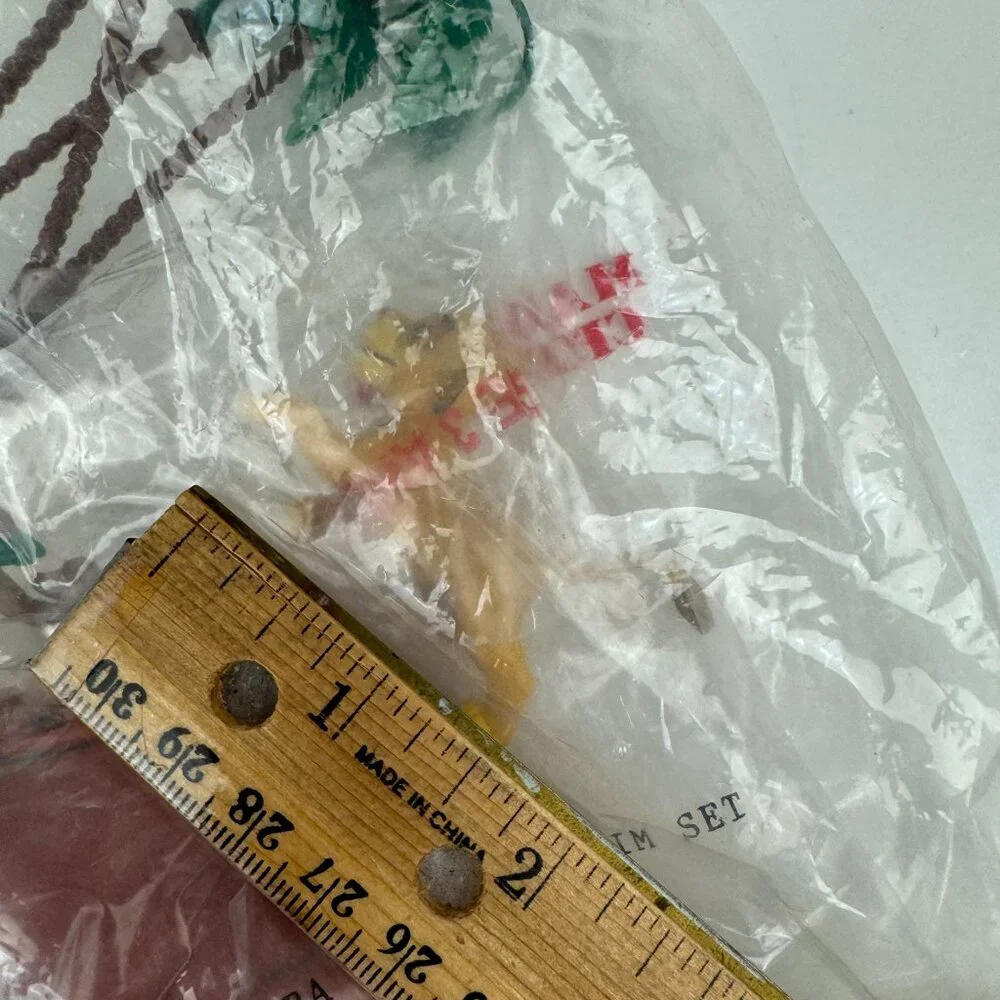 Sealed Vtg 90s Lion‎ King Simba Timon Pumbaa Cake Topper w Palm Trees Applause